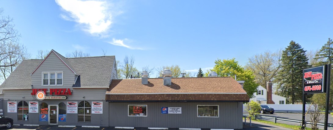 Pizzeria on Center Road in West Seneca, NY 
